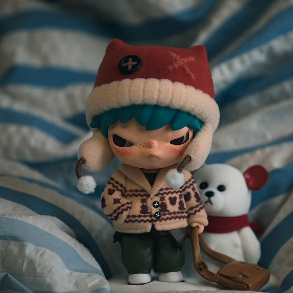 POP MART Hirono Before the Snow Melts Series Figure Hanging Card