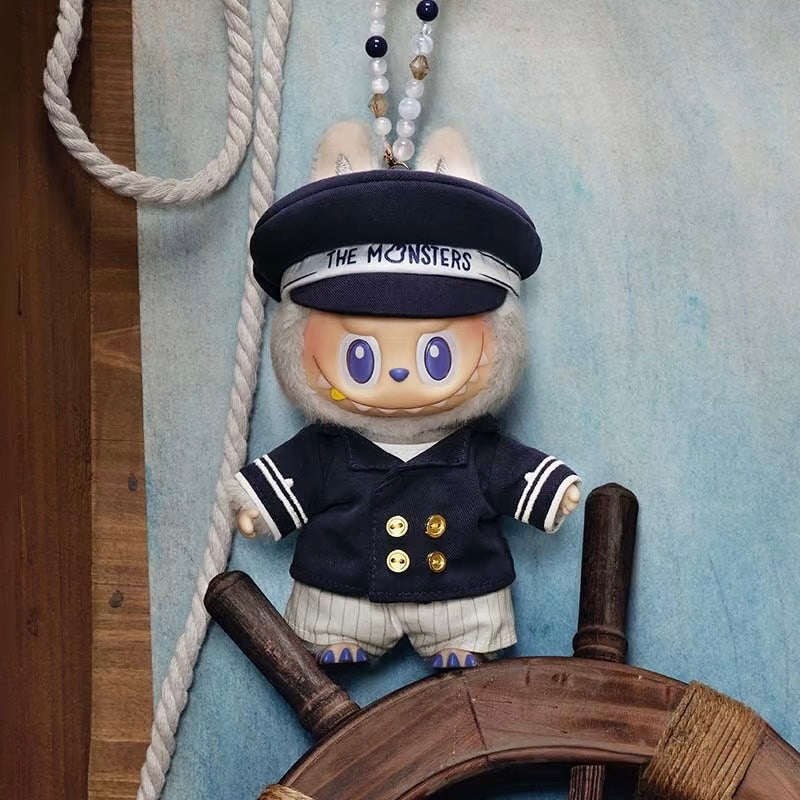 POP MART The Monsters De Vliegende LABUBU Series Captain Vinyl Plush Hanging Card