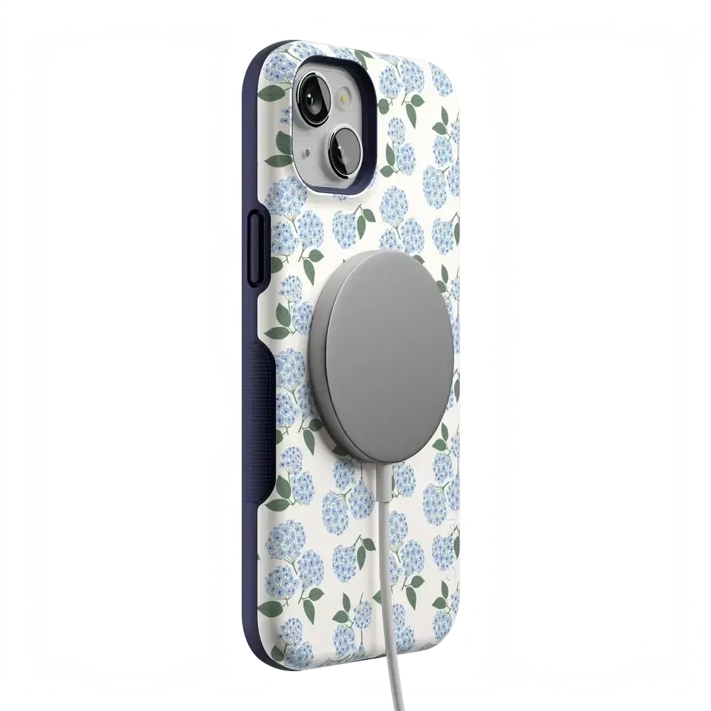 Nantucket Cottage | Blue Hydrangea Case